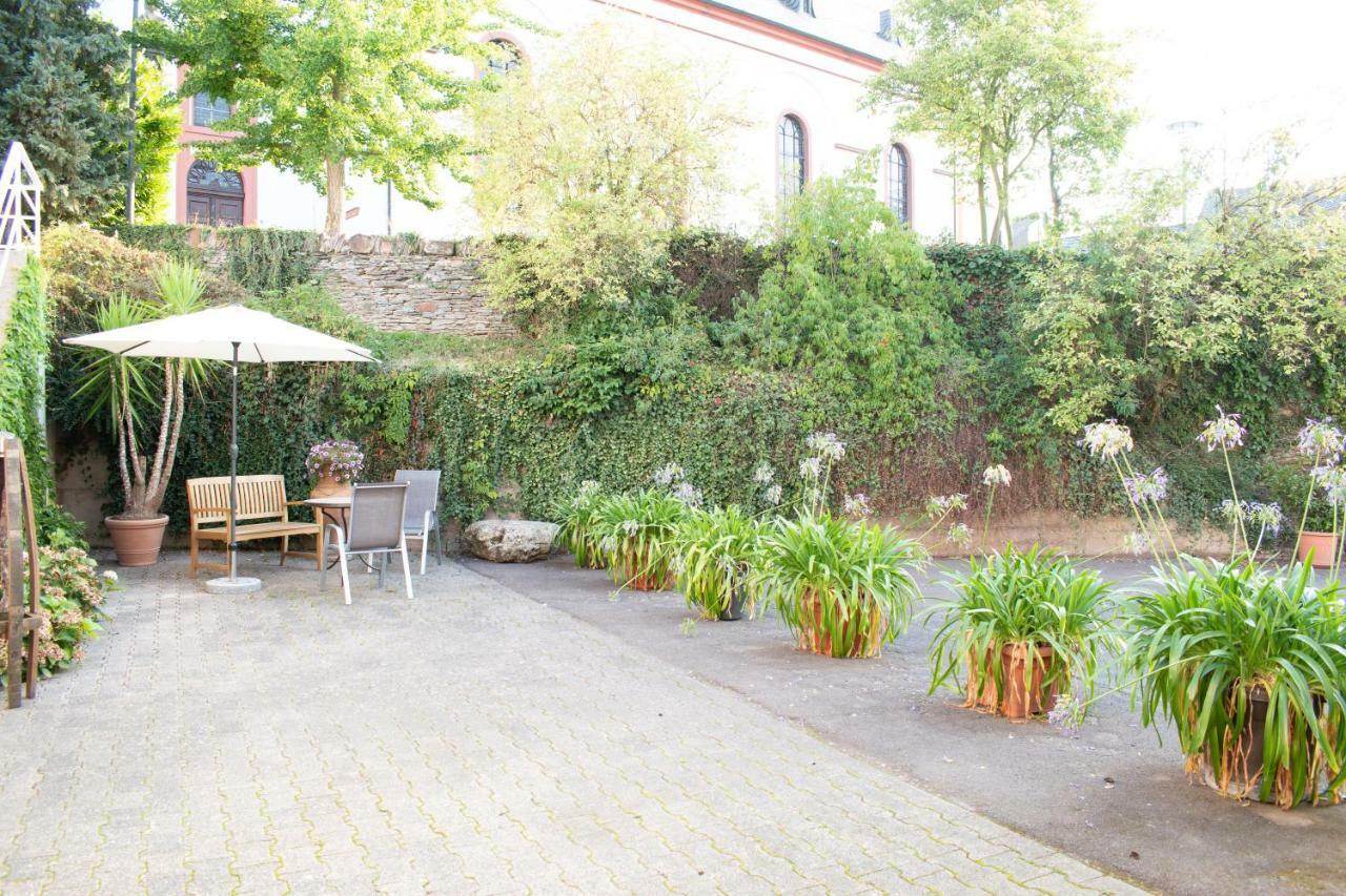 Weingut Johanneshof Minheim 외부 사진